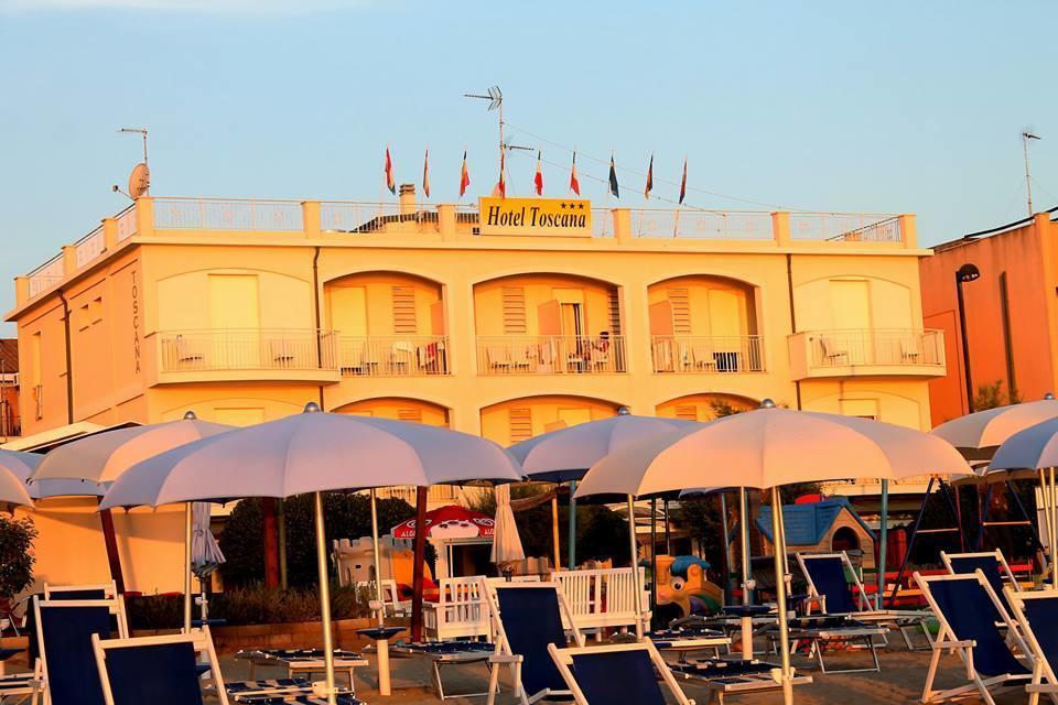 Hotel Toscana ماروتّا المظهر الخارجي الصورة