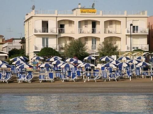 Hotel Toscana ماروتّا المظهر الخارجي الصورة